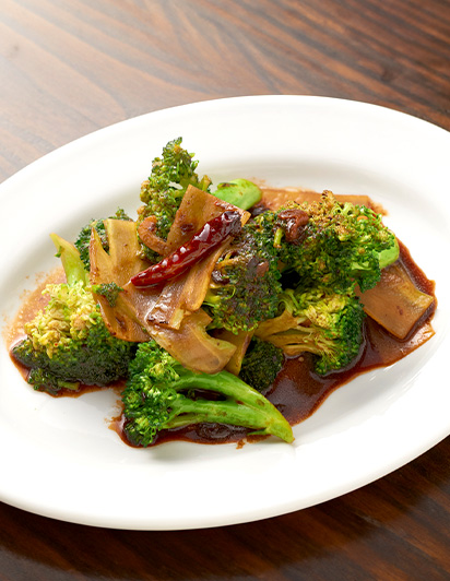 ブロッコリーの豆鼓（とうち）炒め